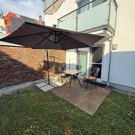 Luxus Garten Maisonette Im Herz Von